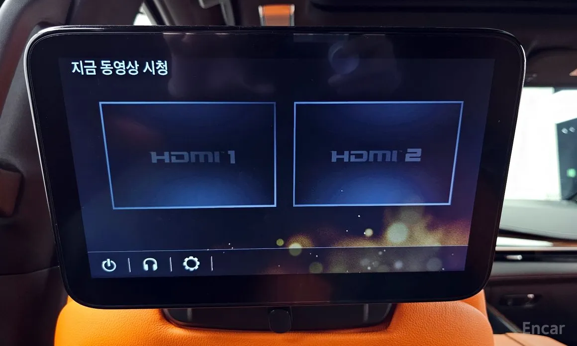 Фото 19 - Cadillac Escalade