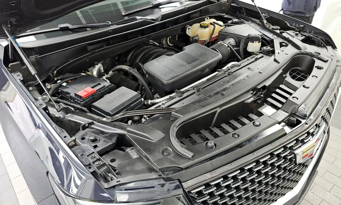 Фото 6 - Cadillac Escalade