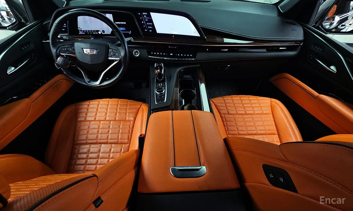 Фото 7 - Cadillac Escalade