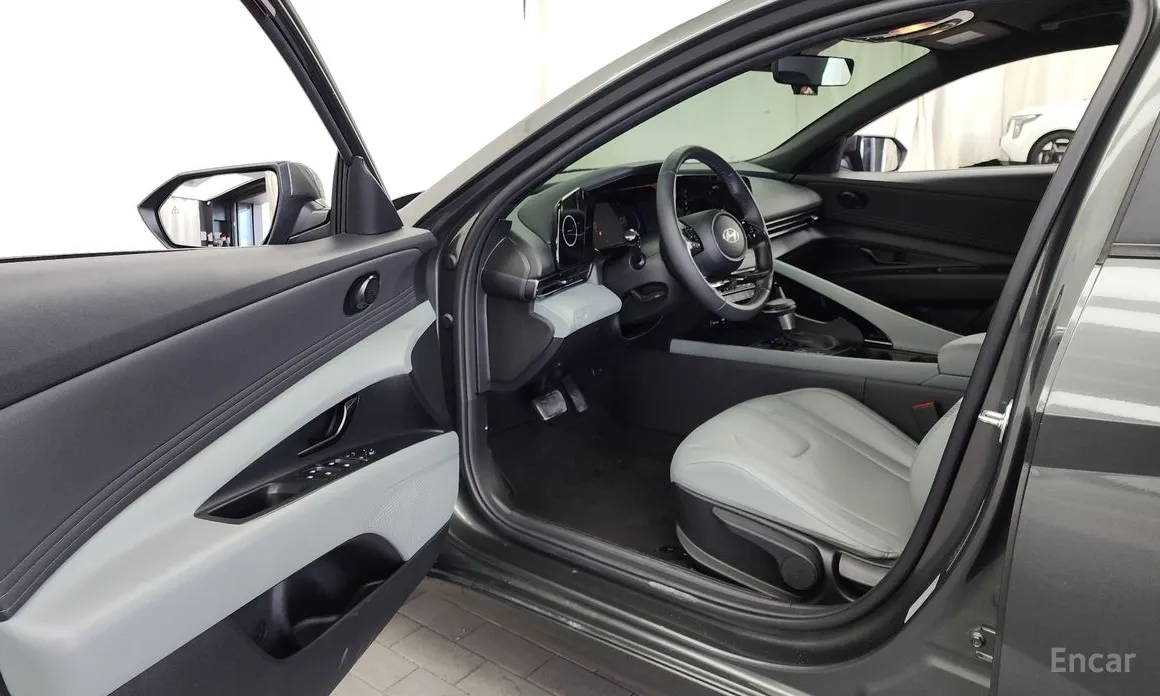 Фото 10 - Hyundai Avante