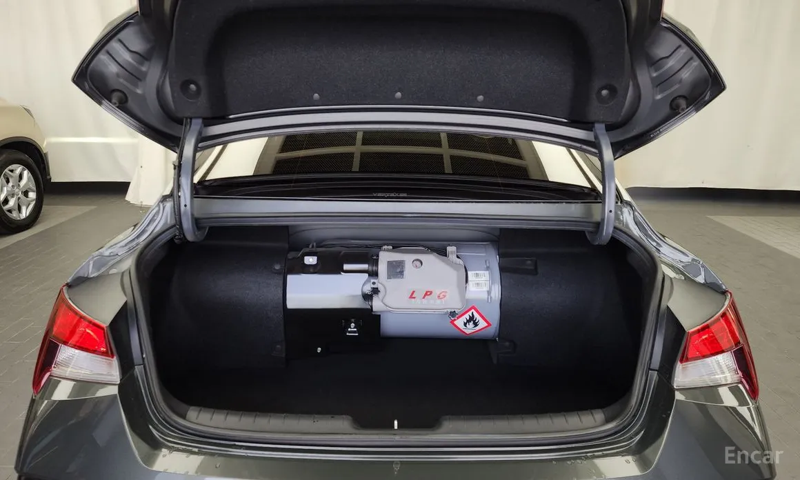 Фото 20 - Hyundai Avante