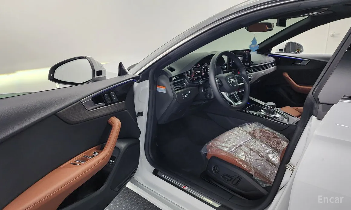 Фото 10 - Audi A5