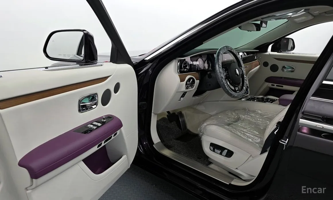 Фото 10 - Rolls-Royce Ghost