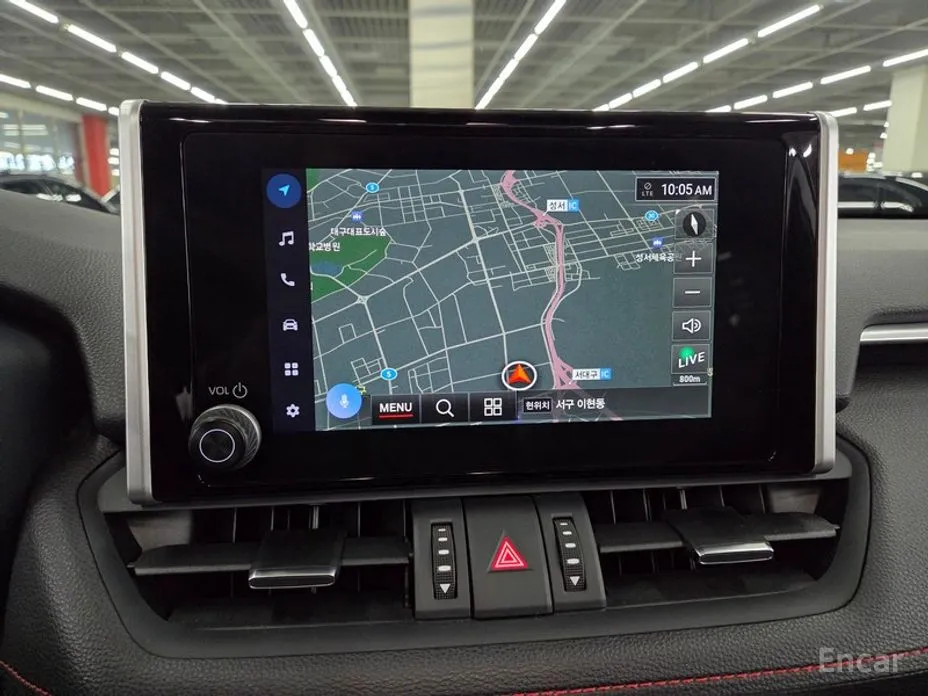 Фото 8 - Toyota RAV4