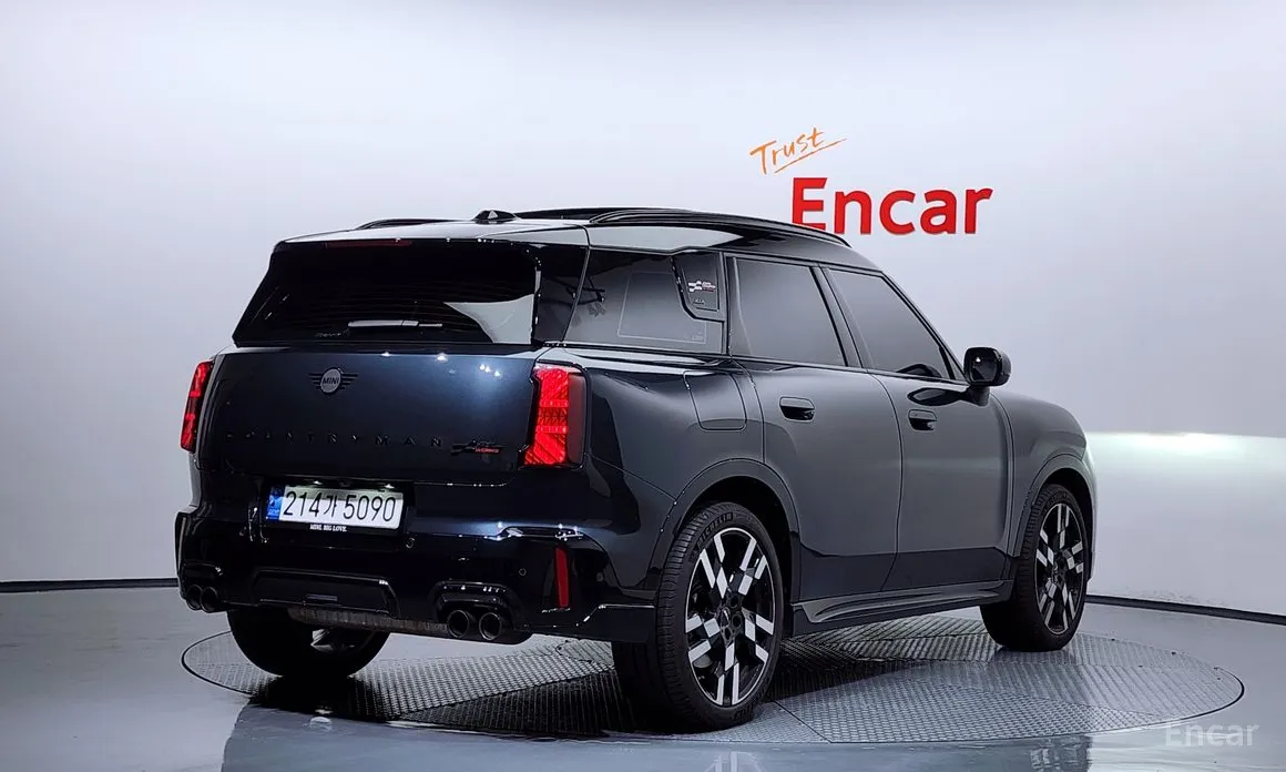 Фото 2 - Mini Countryman