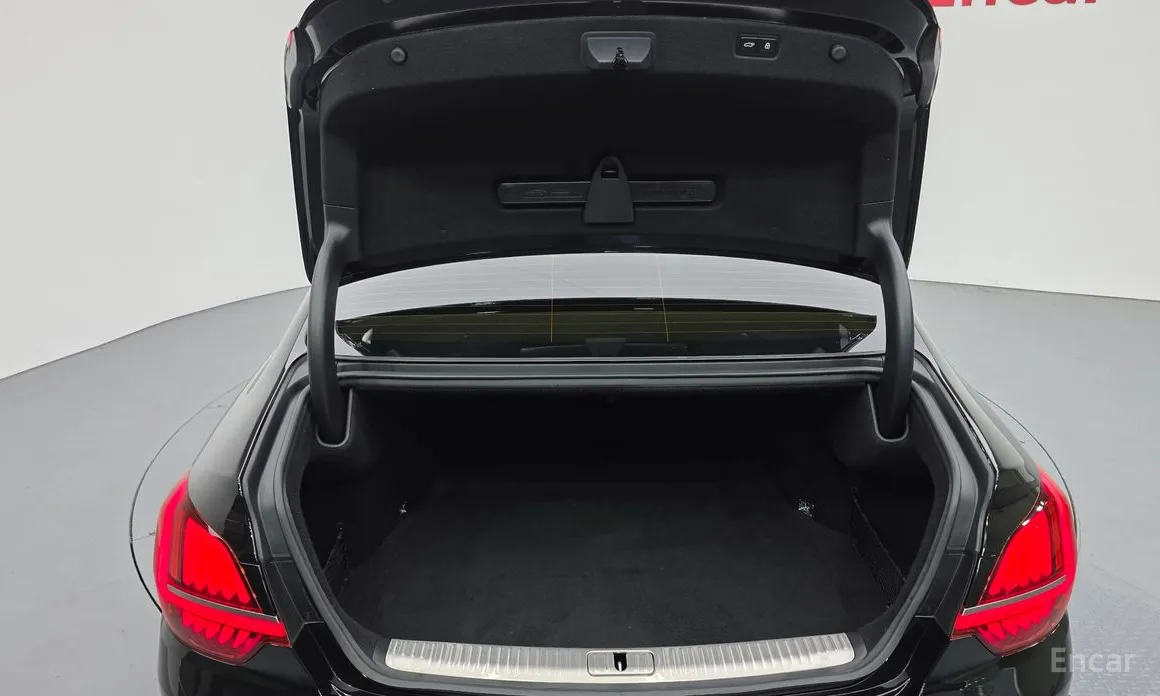 Фото 20 - Kia K9