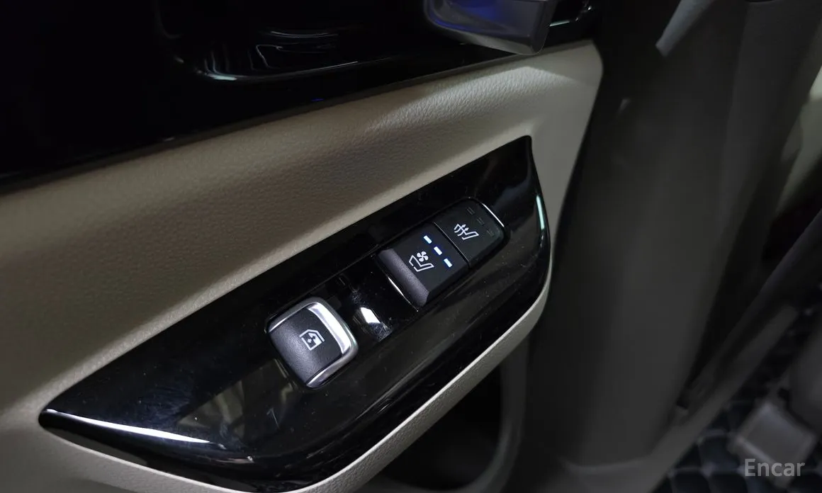 Фото 19 - Kia Carnival