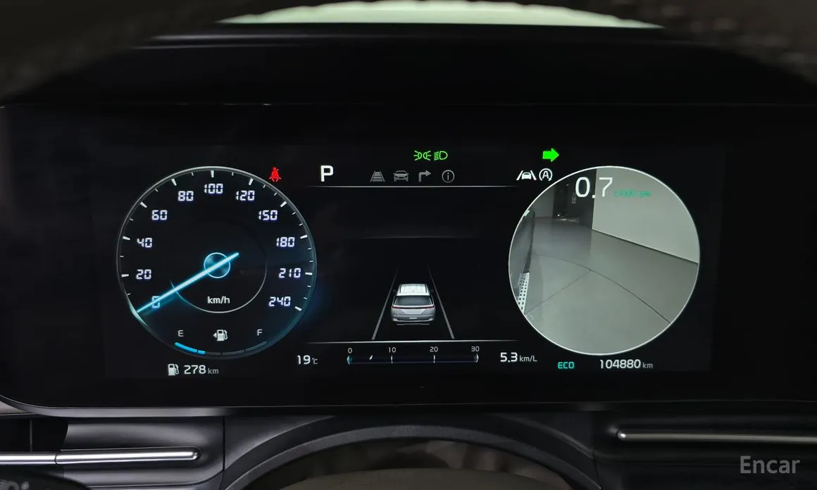 Фото 8 - Kia Carnival