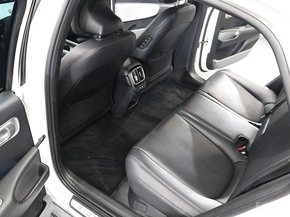 Фото 17 - Hyundai Ioniq 6