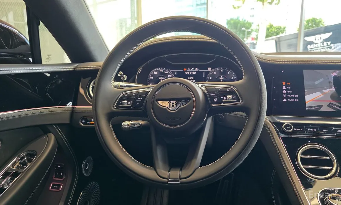 Фото 11 - Bentley Continental GT