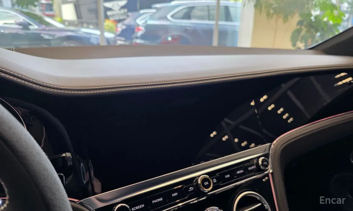 Фото 16 - Bentley Continental GT