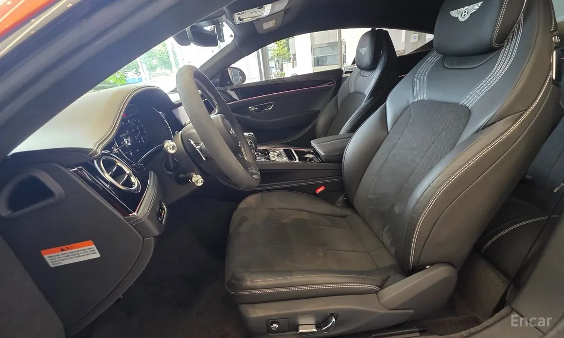 Фото 8 - Bentley Continental GT