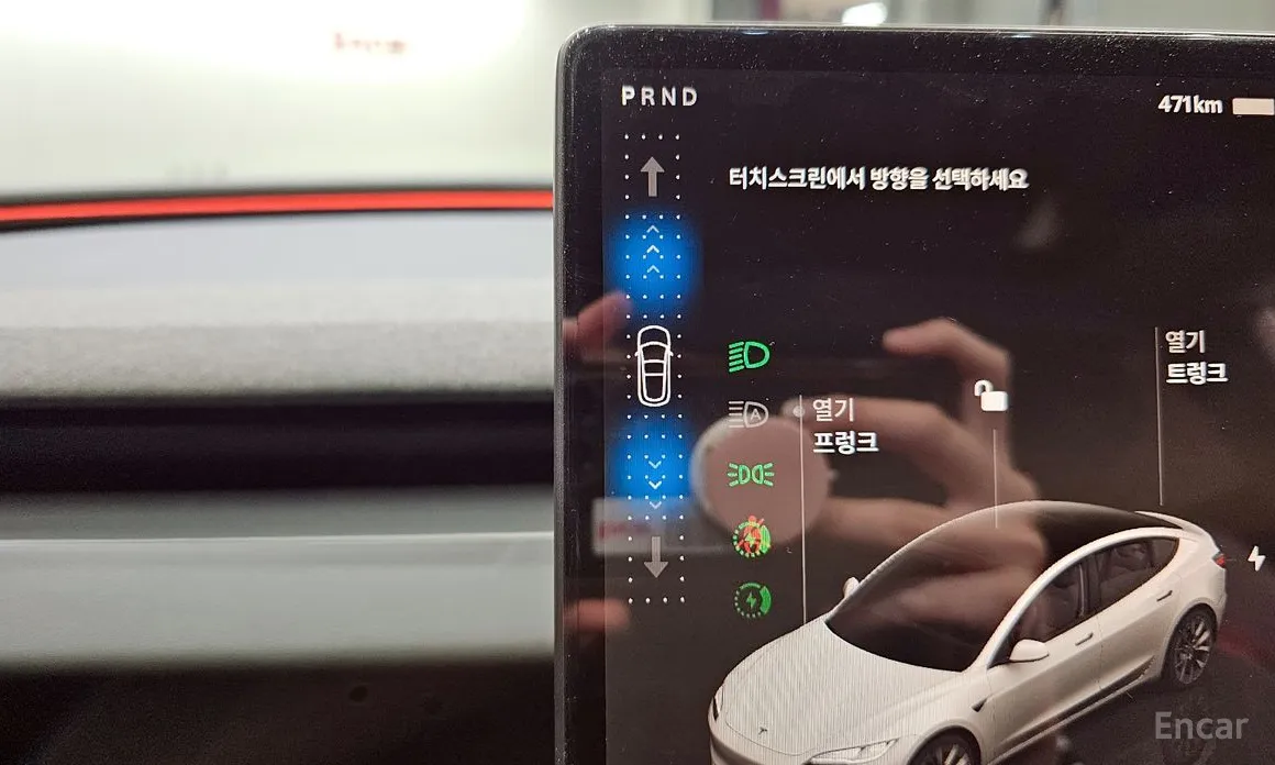 Фото 9 - Tesla Model 3