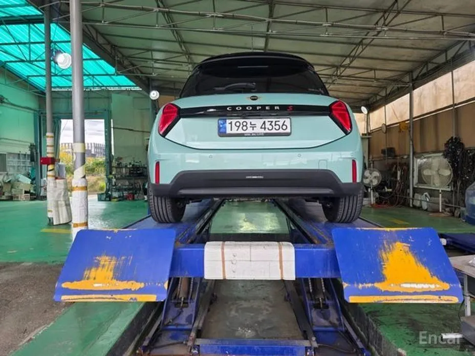 Фото 2 - Mini Cooper