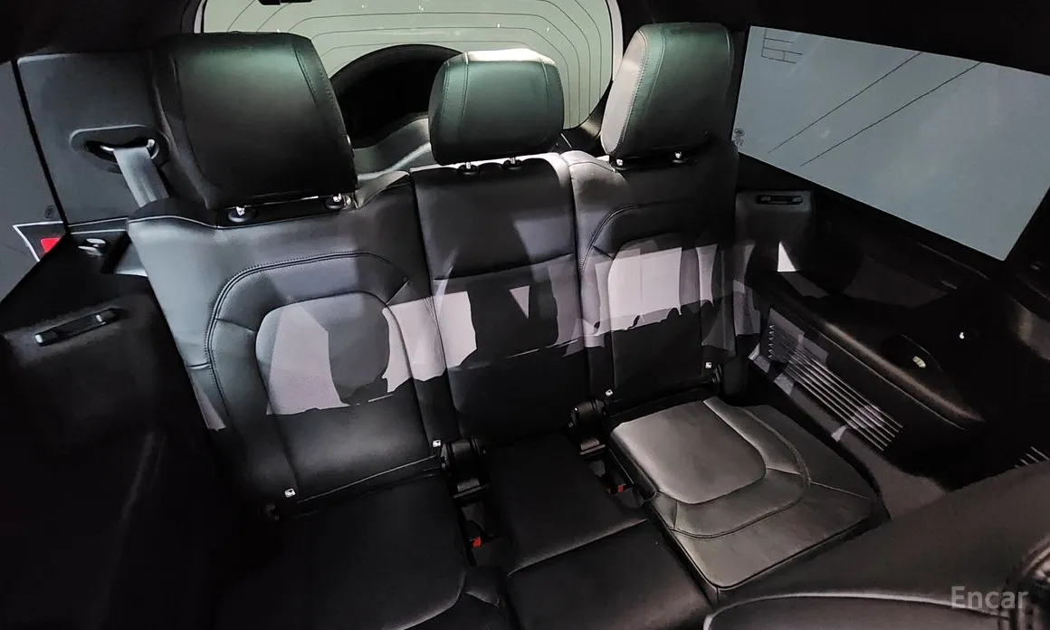 Фото 19 - Land Rover Defender