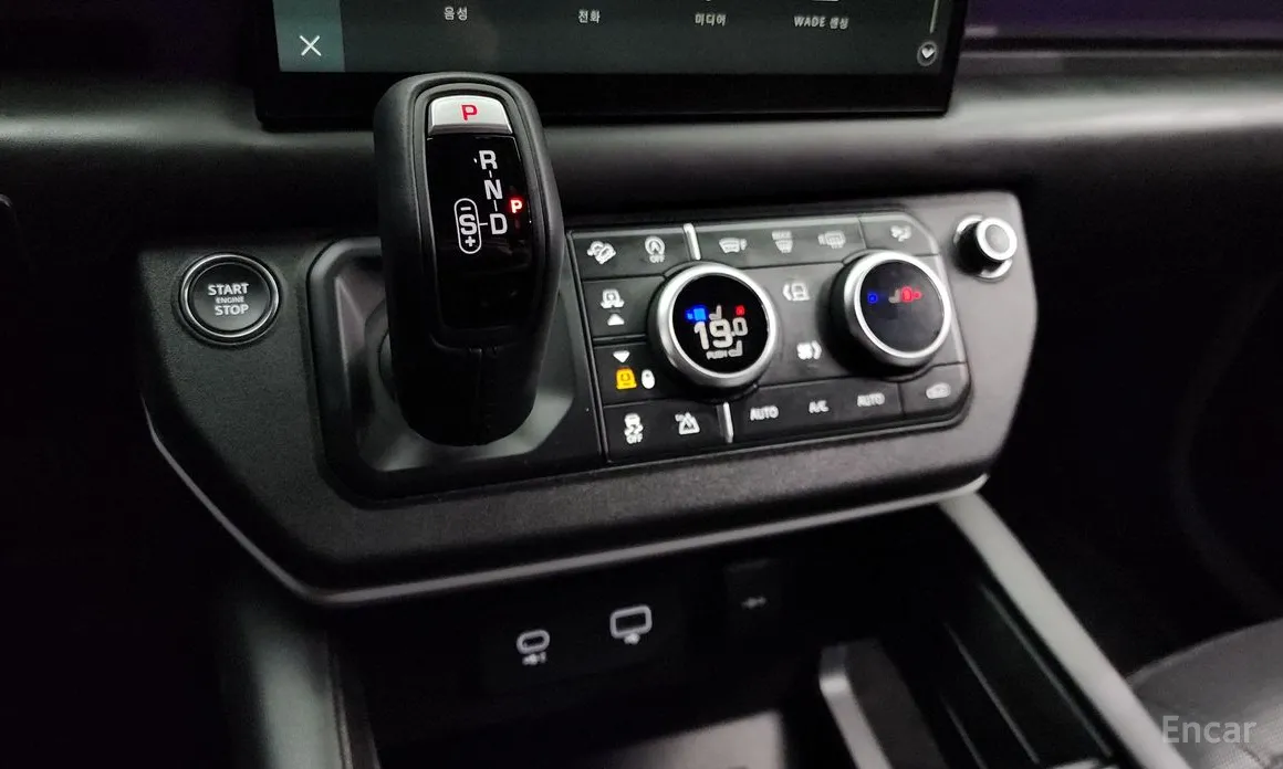 Фото 9 - Land Rover Defender