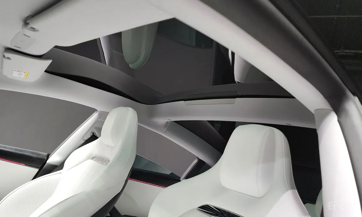 Фото 19 - Tesla Model 3