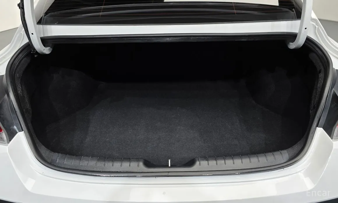 Фото 20 - Hyundai Avante