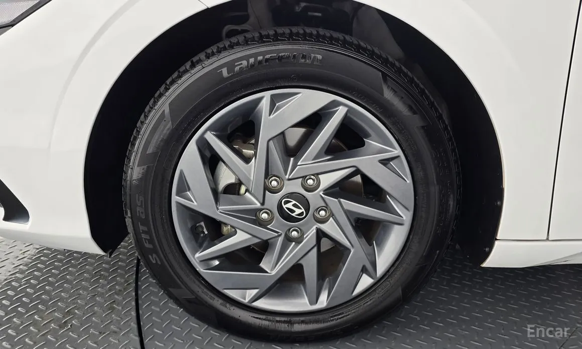 Фото 5 - Hyundai Avante