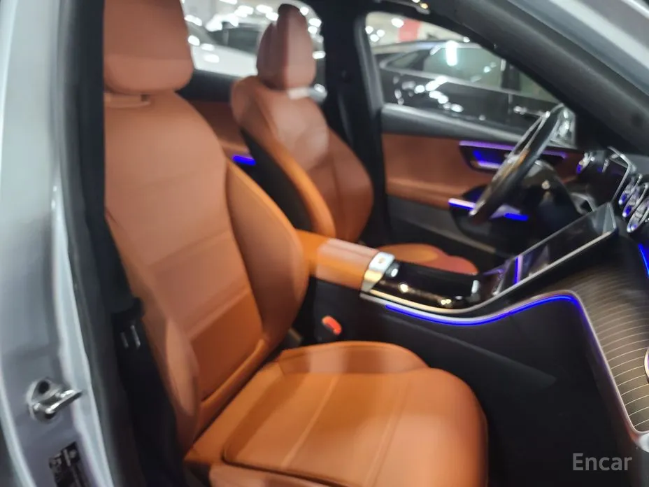 Фото 19 - Mercedes-Benz C-Class