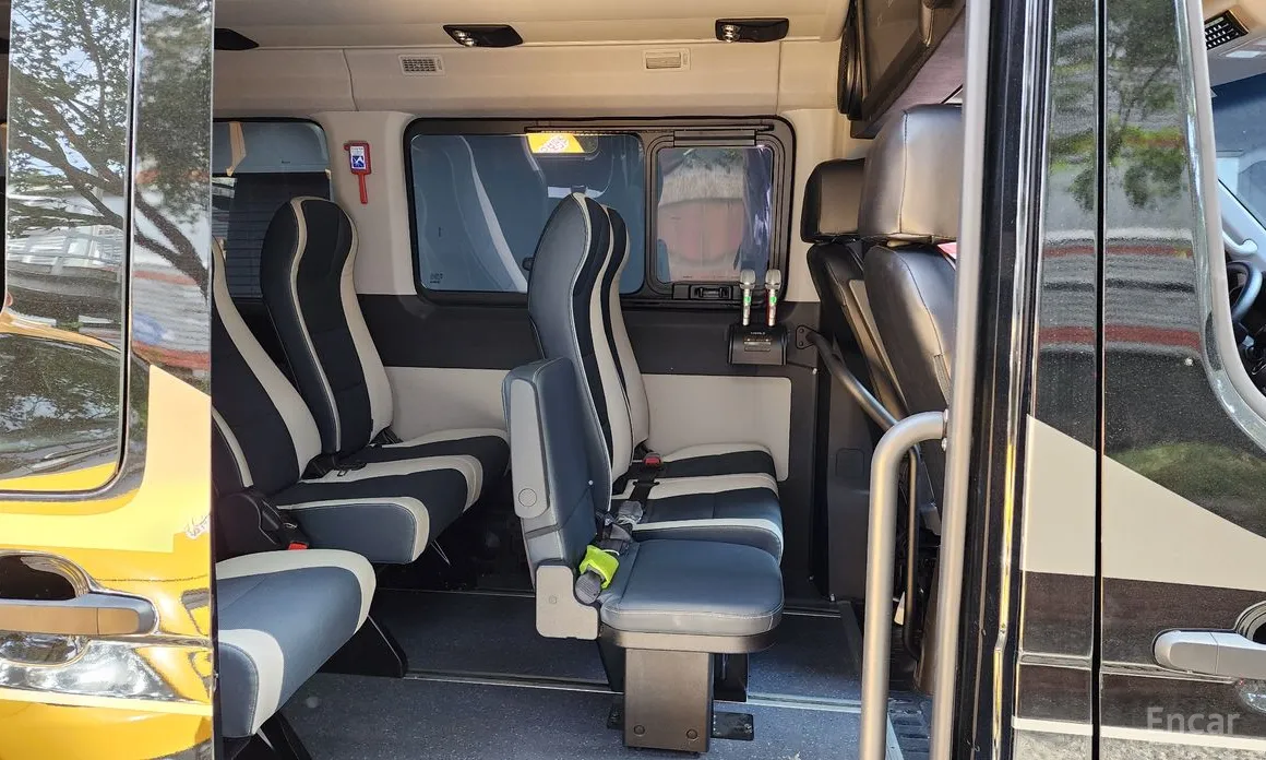 Фото 12 - Hyundai Solati