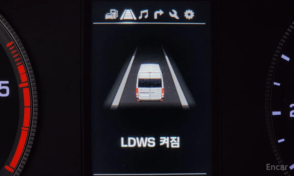 Фото 17 - Hyundai Solati