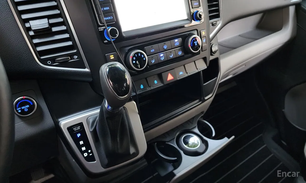 Фото 9 - Hyundai Solati