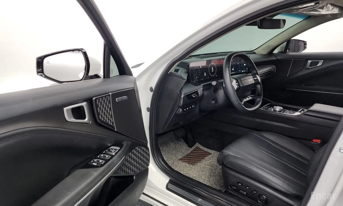 Фото 10 - Kia K8