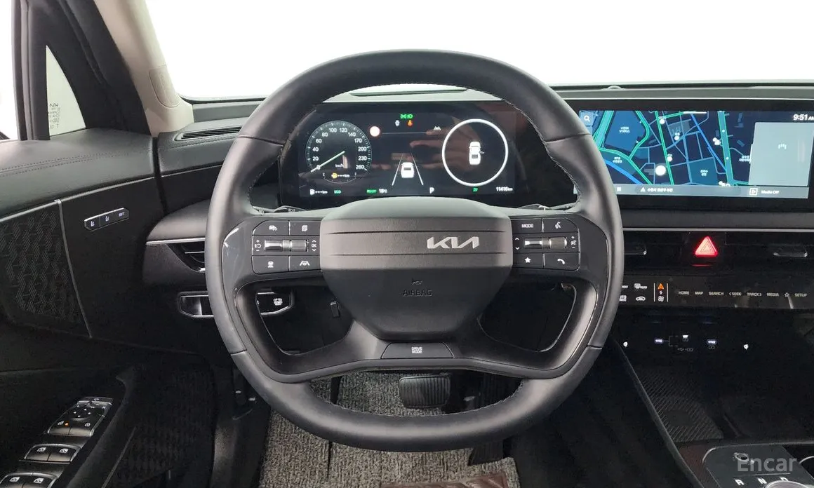 Фото 13 - Kia K8