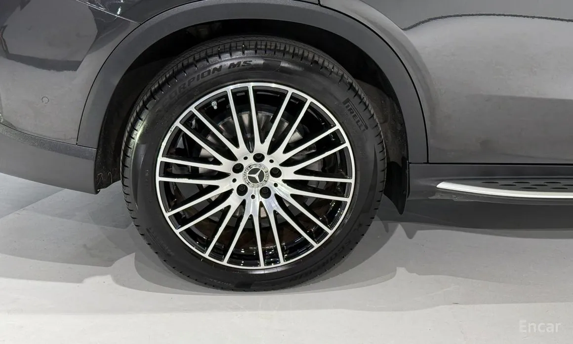 Фото 20 - Mercedes-Benz GLC-Class