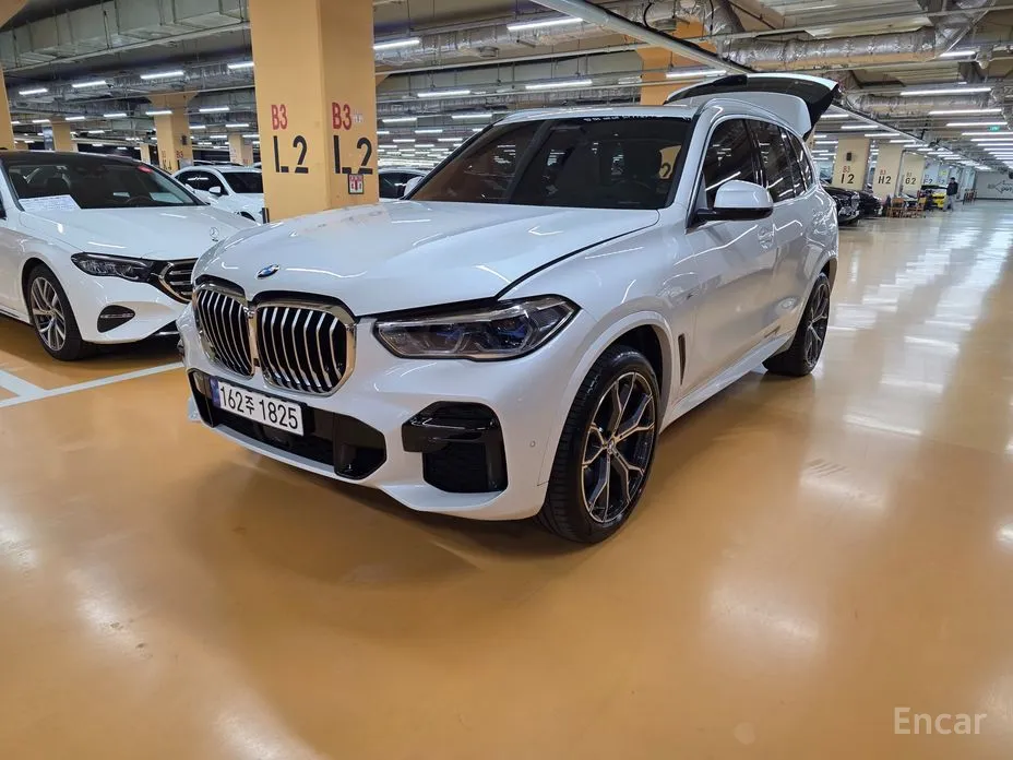 Фото 2 - BMW X5