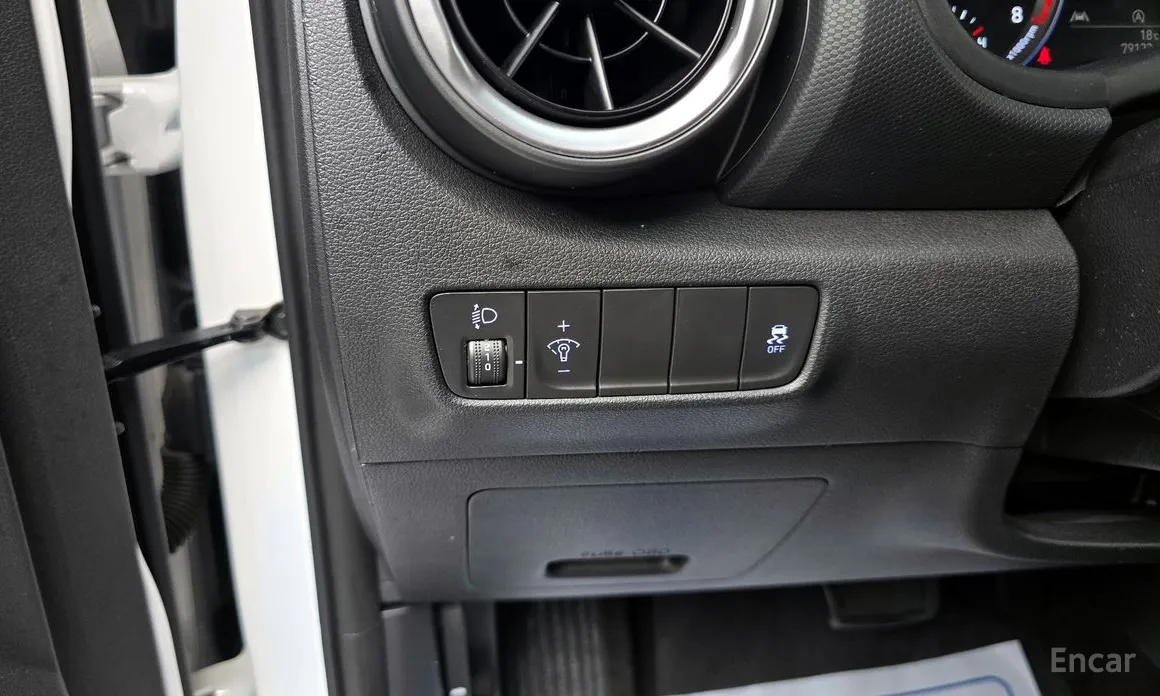 Фото 14 - Hyundai Kona