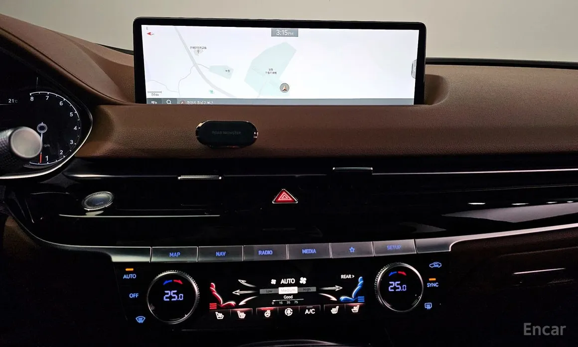 Фото 15 - Genesis G80