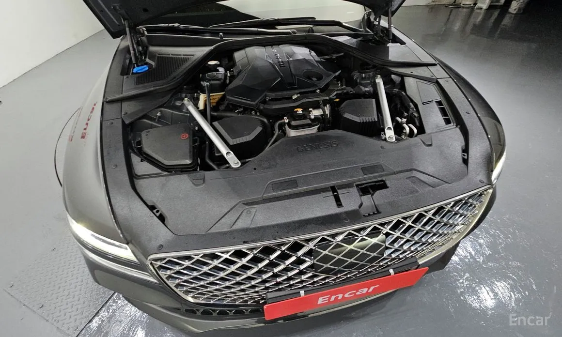 Фото 6 - Genesis G80