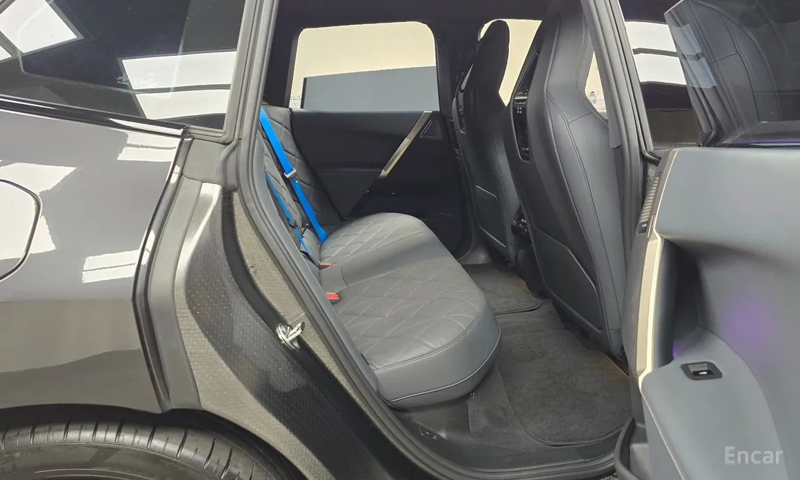 Фото 12 - BMW iX