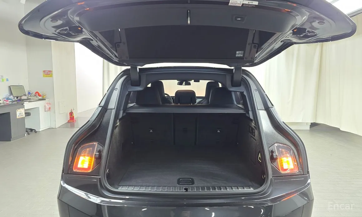 Фото 20 - BMW iX