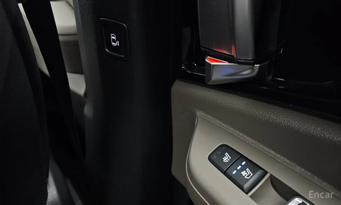 Фото 18 - Kia Carnival