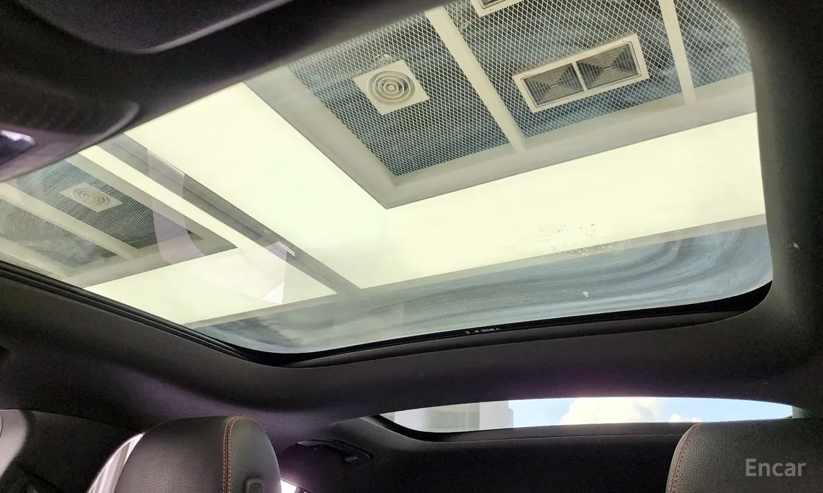 Фото 18 - Mercedes-Benz GLA-Class