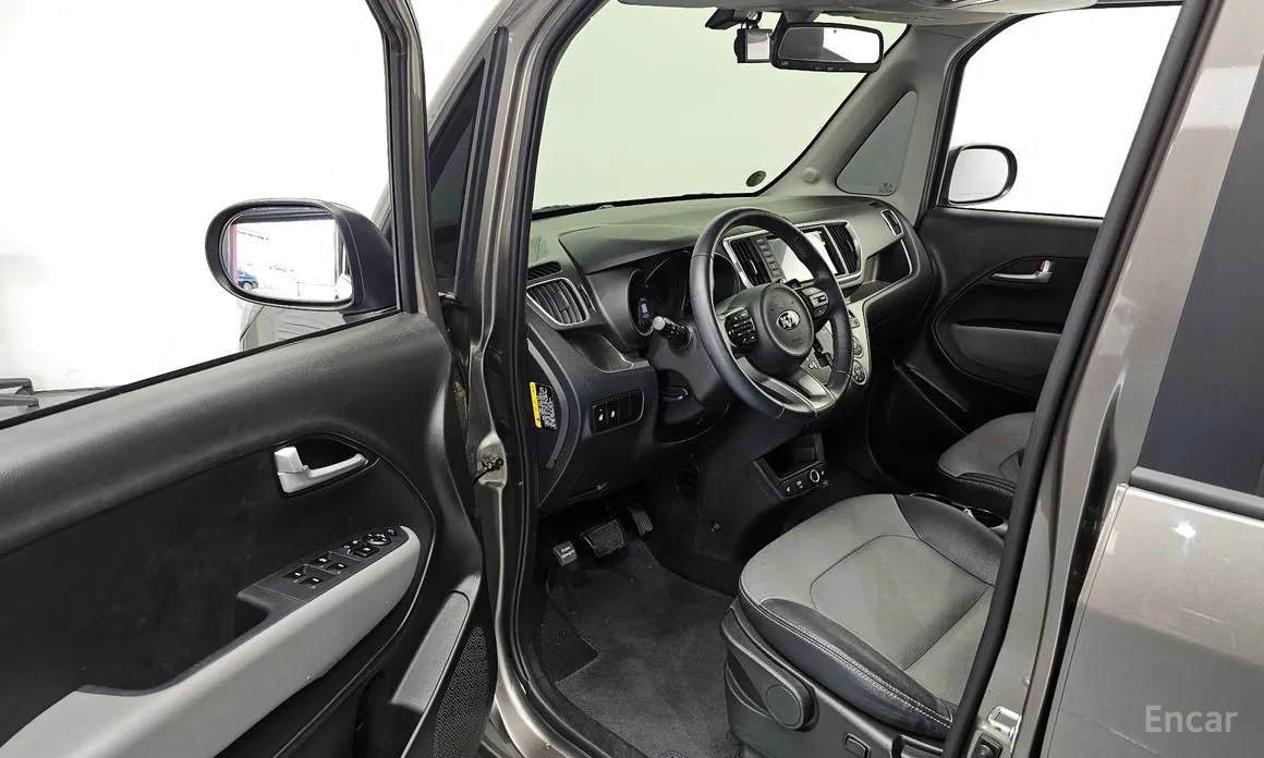 Фото 10 - Kia Ray