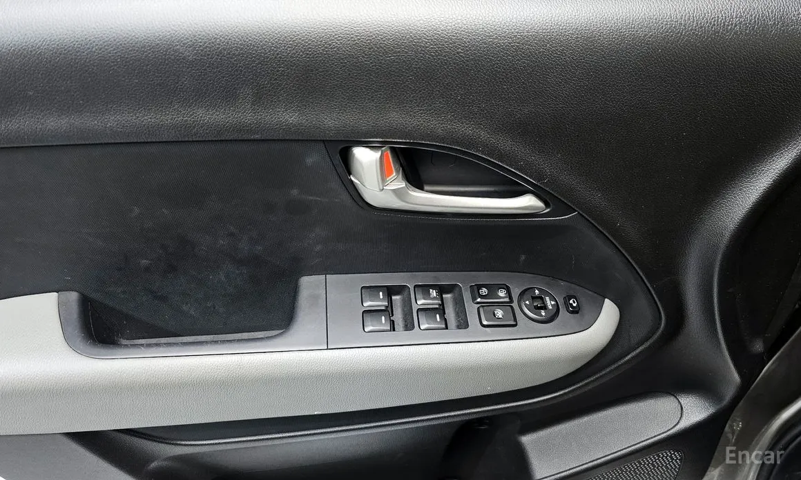 Фото 17 - Kia Ray