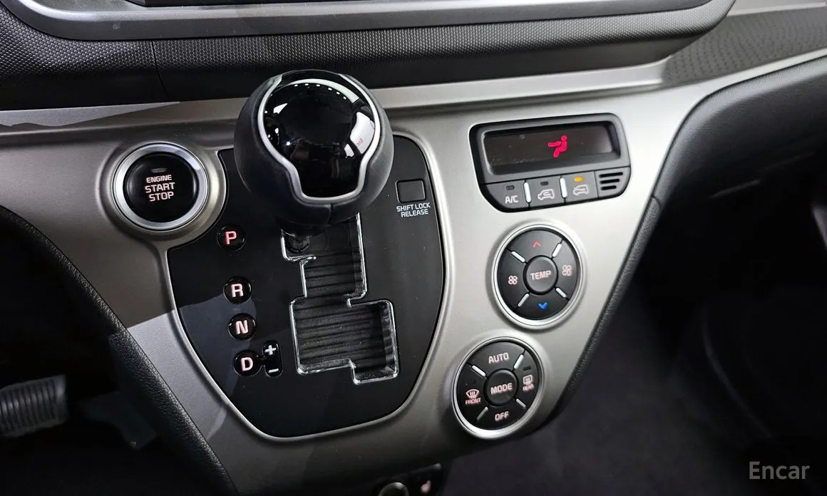 Фото 9 - Kia Ray