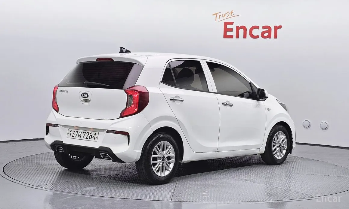 Фото 2 - Kia Morning