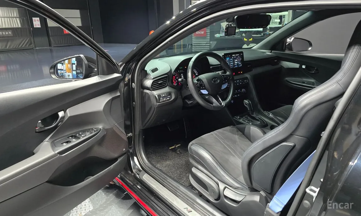 Фото 11 - Hyundai Veloster