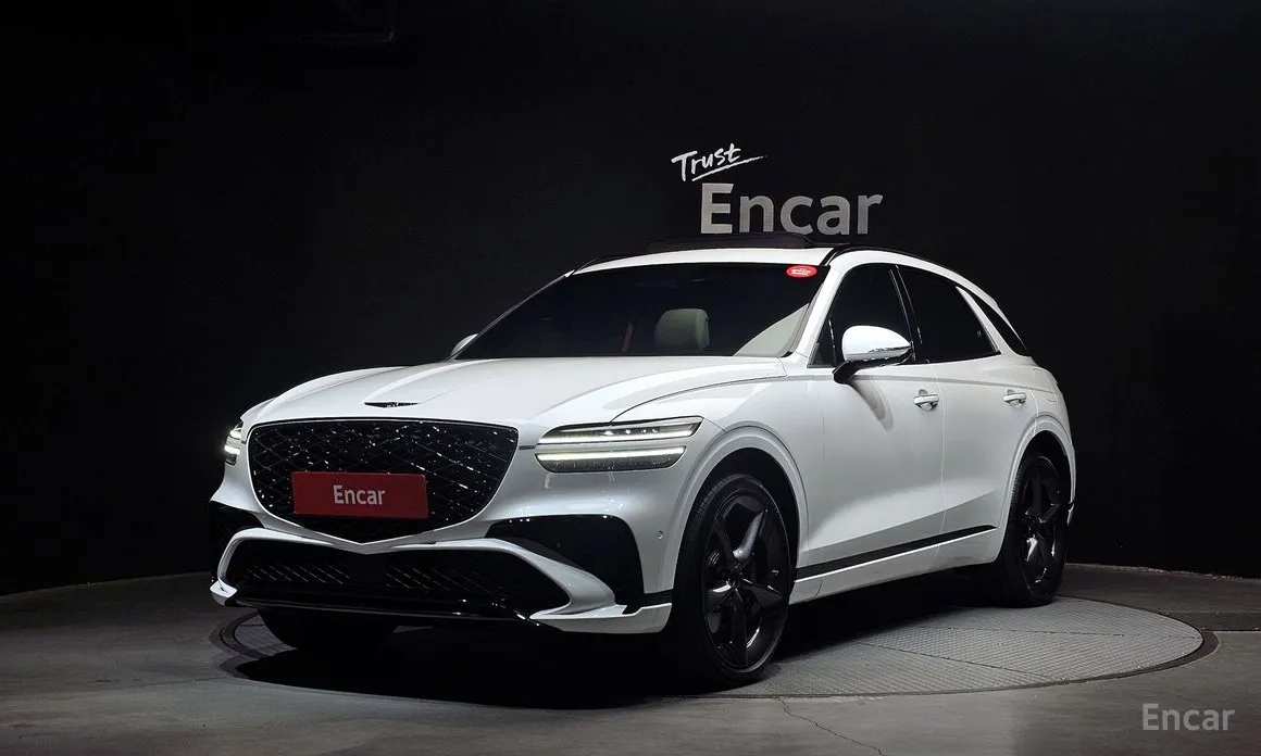 Фото 1 - Genesis GV70