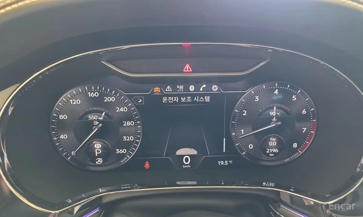 Фото 16 - Bentley Flying Spur