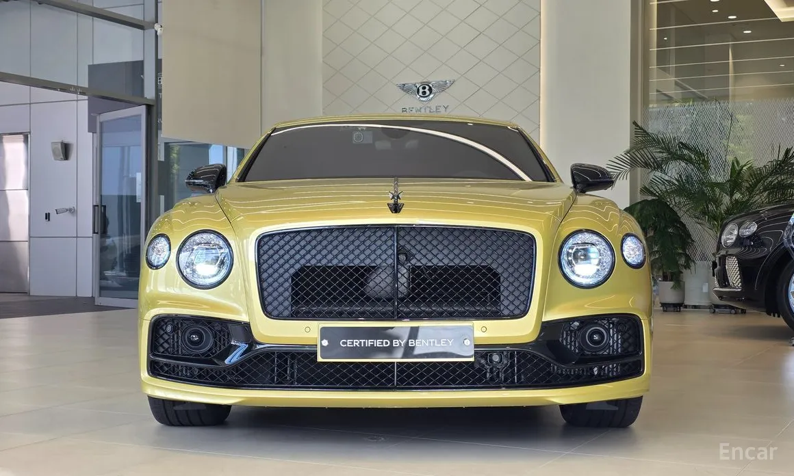 Фото 2 - Bentley Flying Spur