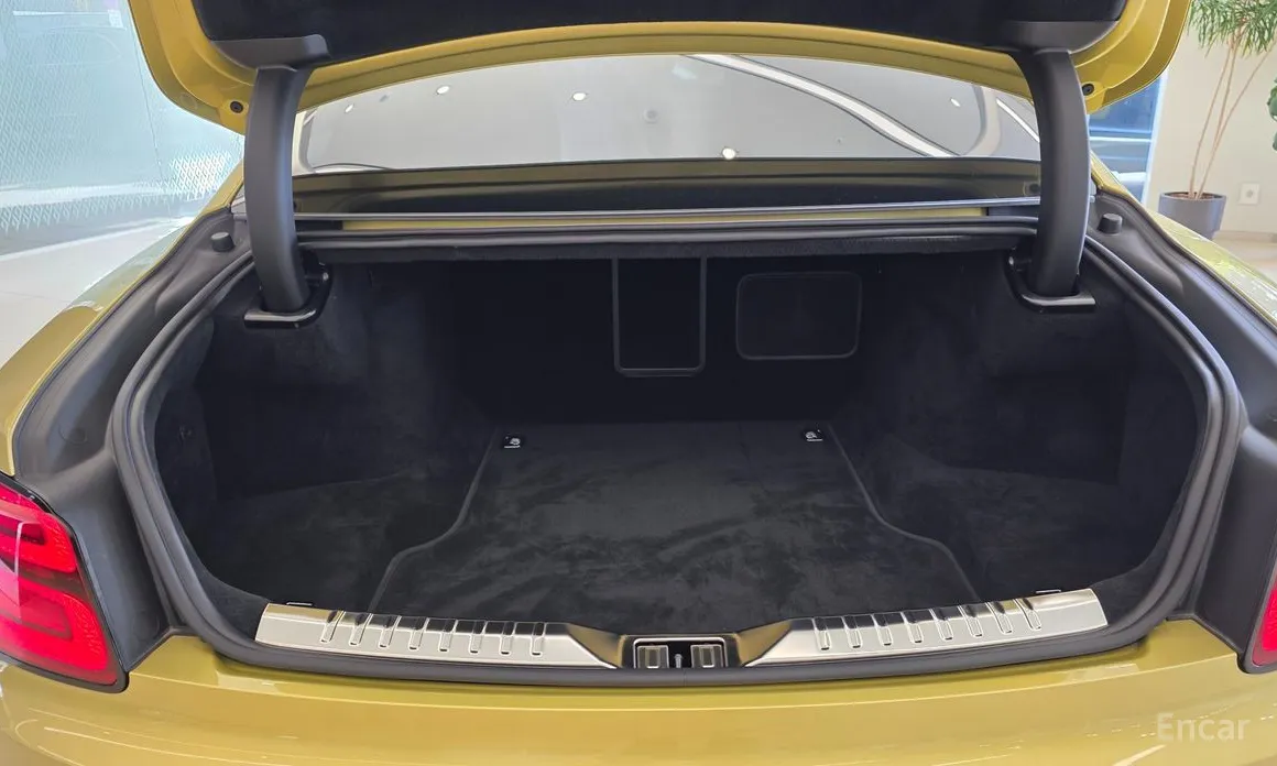 Фото 7 - Bentley Flying Spur