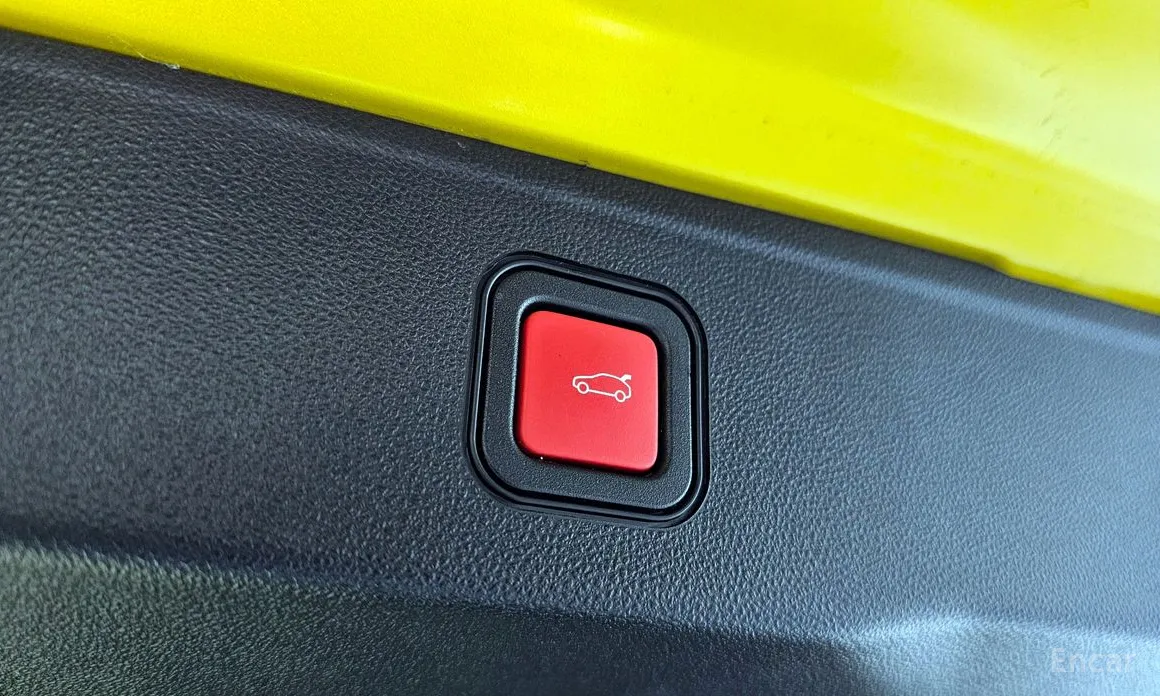 Фото 19 - Jeep Avenger