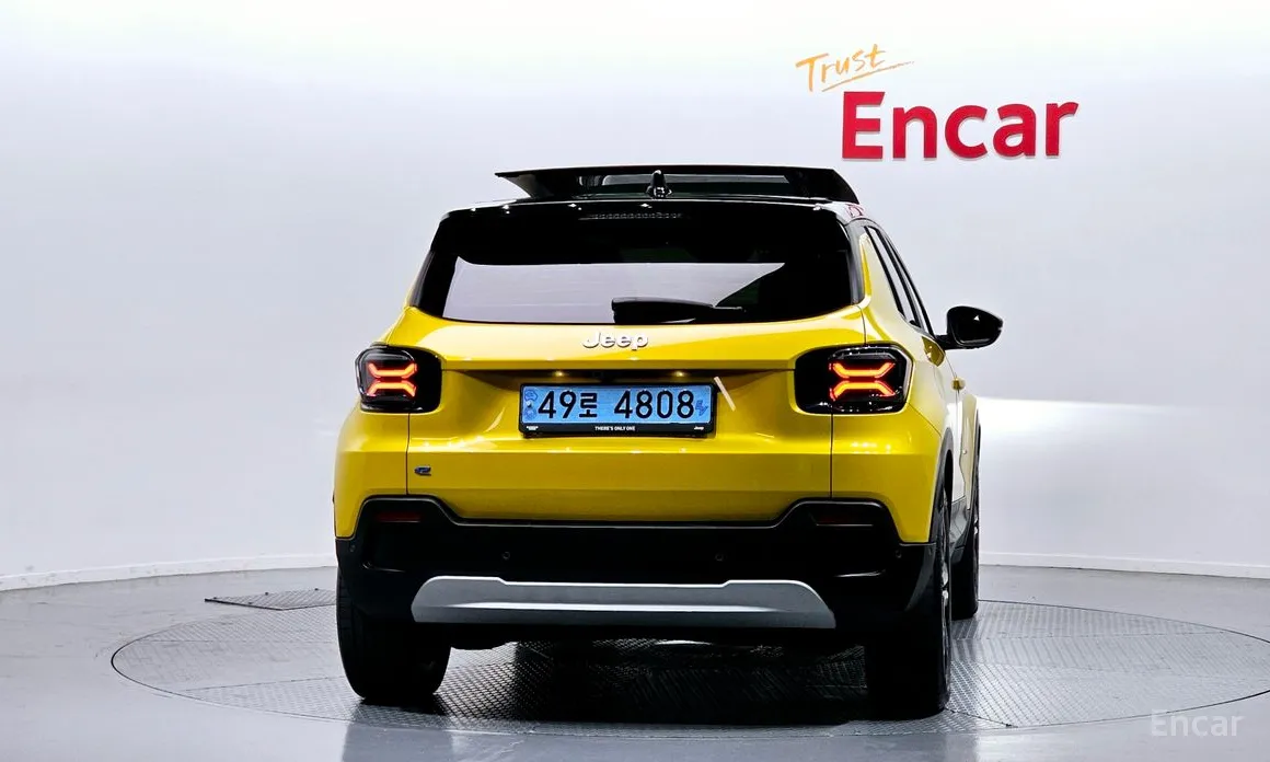 Фото 4 - Jeep Avenger