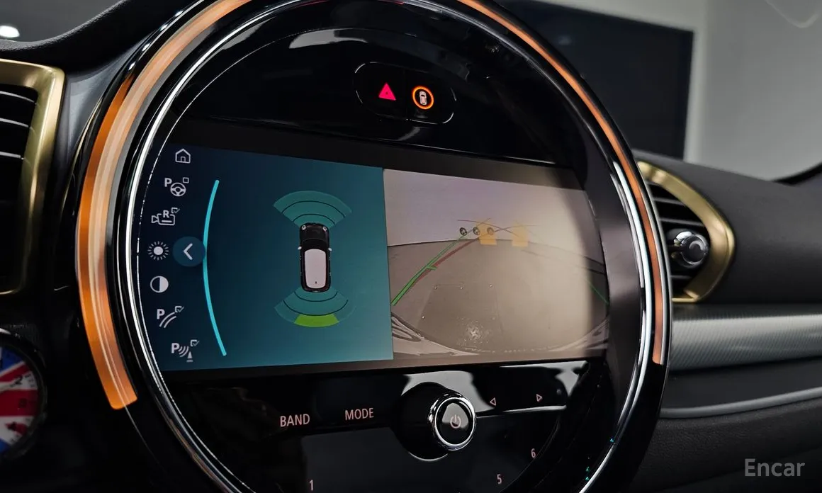 Фото 15 - Mini Clubman